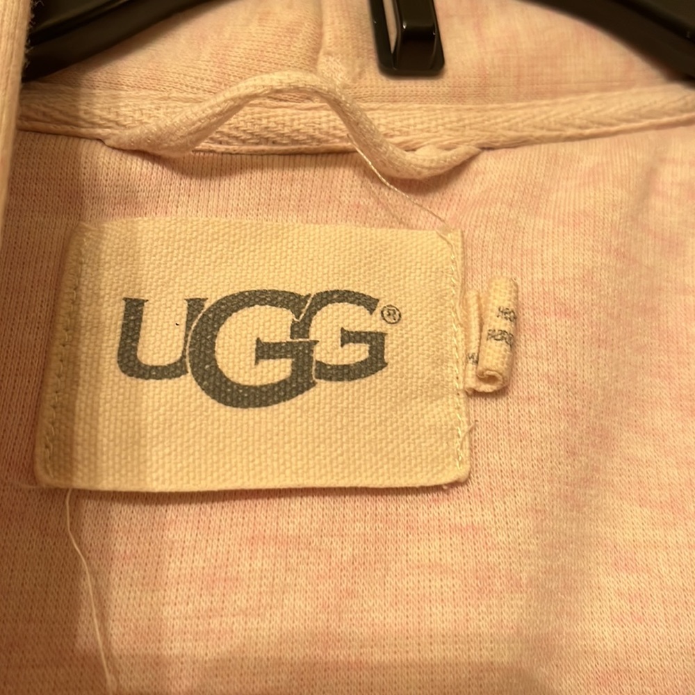 Ugg Robe - image 5